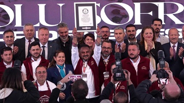 Afyonkarahisar'da 247 metre 68 santimetrelik Anadolu Sofrası Guinness'e girdi