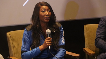 Aisha Bowe Adana'da gençlere, Türkiye önümüzdeki dönemde yıldızlarda olacak dedi