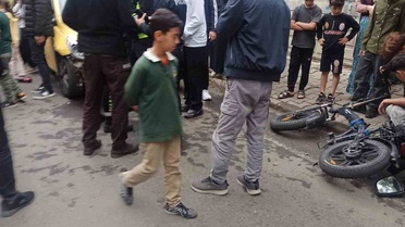 Bingöl’de ticari taksi bisiklete çarptı: 2 yaralı