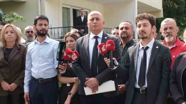 Denizli'de site yöneticisi, YP İlçe Başkanı Coşkun'a basın açıklamasında küfretti