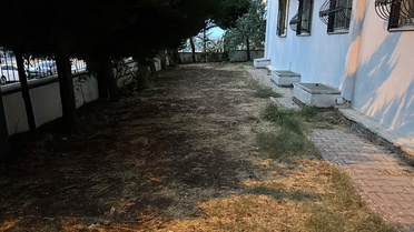 Gaziantep Şahinbey'de evinin penceresinden düşen kadın öldü, eşi ve oğlu yaralı