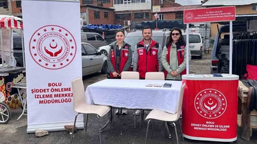 Bolu Gerede Panayırı'nda ŞÖNİM ekipleri KADES ve destek mekanizmalarını anlattı