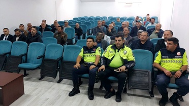 Gümüşhacıköy'de taşımalı eğitim servis personeline hizmet içi eğitim düzenlendi