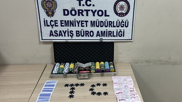 Hatay Dörtyol'da kumar operasyonunda 6 kişiye 69 bin 624 lira ceza uygulandı