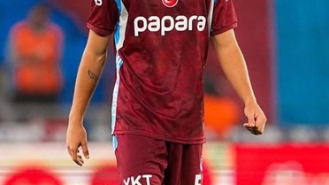Ahmet Cemil Güren, Drogheda United maçında Trabzonspor A takımıyla ilk kez 11'deydi