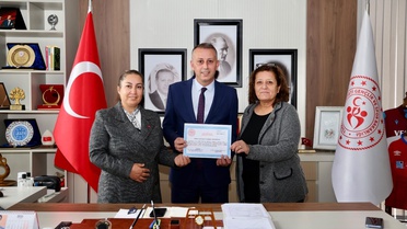 Niğde Gençlik ve Spor İl Müdürlüğü'ne 'Beslenme Dostu İş Yeri' unvanı verildi