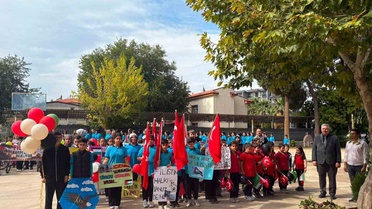 Sarıgöllü öğrencilerden Gazzeli çocuklar için anlamlı etkinlik