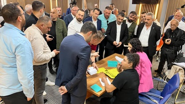 Tarsus Ticaret Borsası'nda 143'er oy eşitliği 14 meclis üyesi için kuraya gitti