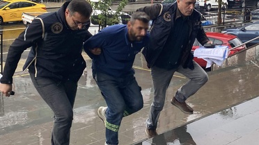 Tekirdağ Çerkezköy'de çöpteki bayrağı görüntüleyip paylaşan Y.T. gözaltına alındı