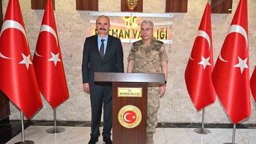 Jandarma Denetleme Başkanı Tümgeneral Şakir Uslu, Batman Valisi Canalp'ı ziyaret etti