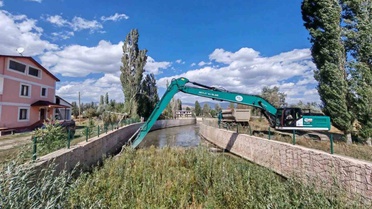 Bayburt Çiğdemtepe'de dere ıslahını DSİ 22. Bölge Müdürlüğü sürdürüyor