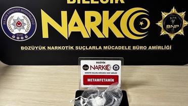 Bilecik Bozüyük'te uyuşturucu operasyonunda 2 şüpheli gözaltına alındı
