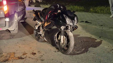 Eskişehir Çevre Yolu'nda motosiklet otomobile arkadan çarptı, sürücü yaralandı