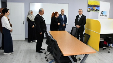 Eskişehir Milli Eğitim Müdürü, YEĞİTEK ve Ölçme Değerlendirme Merkezini ziyaret etti