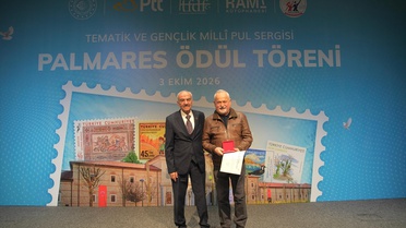 PTT ve TFDF'nin düzenlediği Palmares ödül töreninde koleksiyonerler ödüllerini aldı