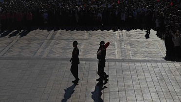 LÖSEV üyeleri lösemili çocuklarla Anıtkabir'de çelenk bırakıp saygı duruşunda bulundu