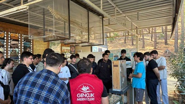 Muğla Erkek Öğrenci Yurdu'ndaki yeni öğrenciler Dalyan'ı gezerek kaynaştı