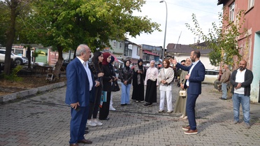 Muş'ta genç yazarlar, derneğin düzenlediği gezide tarihi mekanları ziyaret etti