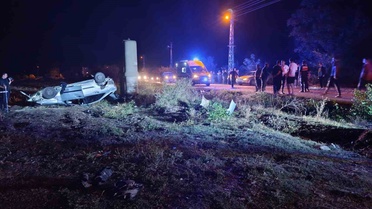 Osmaniye Düziçi'de şarampole uçan otomobil takla attı, 3 kişi yaralandı