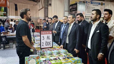 MHP Diyarbakır İl Başkanı Özcoşkun, 10. Kitap Fuarı'nda okuma kültürünü vurguladı
