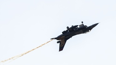 SOLOTÜRK, Şanlıurfa'daki TEKNOFEST'te F-16 ile Ferdi Tayfur şarkısıyla uçtu