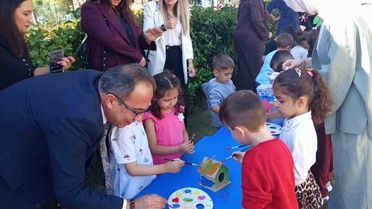 Aydın Efeler'de minikler kuş evi yaptı, İlçe Milli Eğitim Müdürü de eşlik etti