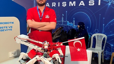 Bala MYO öğretim görevlisi Çelebi, Şanlıurfa'daki TEKNOFEST 2026'da birinci oldu