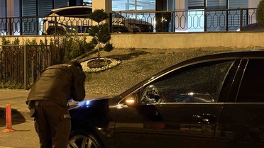 Kayseri Melikgazi'de kavgada bıçaklanan kişi hastaneye kaldırıldı, şüpheli aranıyor