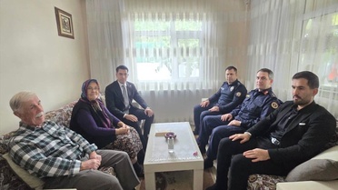 Kaymakamlardan ziyaret ve toplantı: Şehit ailesi, eğitim güvenliği ve esnaf