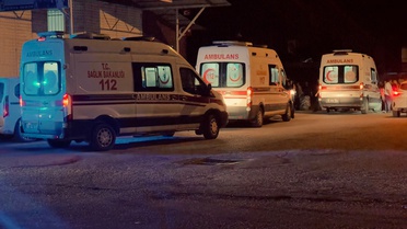 Osmaniye'de sanayi sitesi girişindeki silahlı kavgada 4 kişi yaralandı