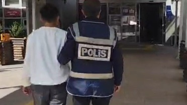 Aksaray'da iş yeri hırsızlığı şüphelisi kamera kayıtlarıyla yakalanıp tutuklandı