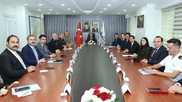 Artvin'de Vali Ergün başkanlığındaki güvenlik toplantısında okul güvenliği ele alındı
