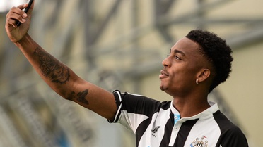 Beşiktaş'a Joe Willock'tan sevindirici haber
