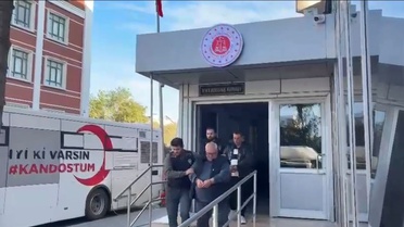 Büyükçekmece'de 5 kişiyi 3 milyon 570 bin lira dolandıran 2 şüpheli tutuklandı