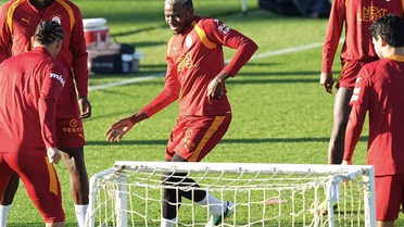 Galatasaray, Kasımpaşa maçı öncesi Kemerburgaz'da antrenman yaptı