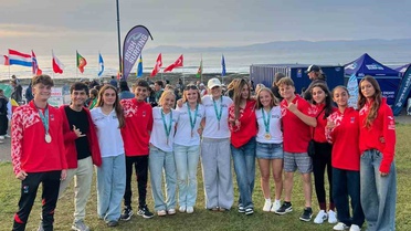 İrlanda'da 5 Hataylı sporcunun tamamı Avrupa sörf şampiyonasında tur geçti