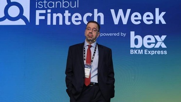 Prof. Dr. Daron Acemoğlu: 'Yapay zekanın merkeziyetçi ve salt bir otomasyon teknolojisi olması zorunluluk değil, bir tercih'