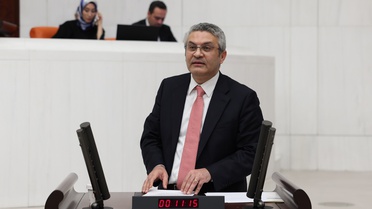 Salıcı, Tugay'ın AK Parti'ye geçişine 'omurgasız ve ihbarcı' diyerek tepki gösterdi