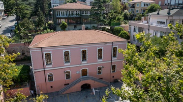 Sarıyer'de 1870'te yaptırılan Emirgan İlkokulu 156 yıllık binada eğitimini sürdürüyor