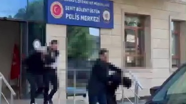 Zeytinburnu'nda bıçaklanan tekstil işletmecisi A.P. öldü, 2 şüpheli yakalandı