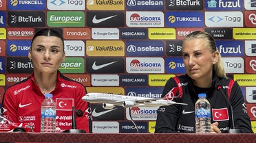 A Milli Kadın Futbol Takımı, yarın Slovenya ile play-off ilk maçına Pendik'te çıkıyor
