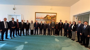 Sağlık sebebiyle istifa eden Bekir Bozdağ, AK Parti grup toplantısına katıldı