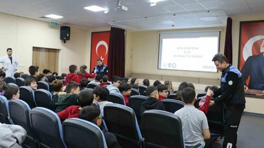 Kastamonu'da 19 bin 362 öğrenciye 'Hayata Renk Verelim' güvenlik eğitimi verildi