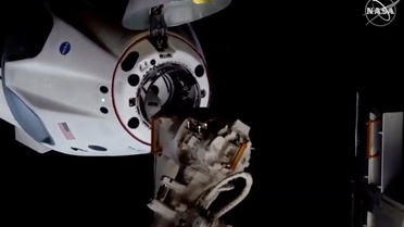 Crew-12 mürettebatı ISS'ten ayrıldı, Dragon perşembe Kaliforniya'ya inecek