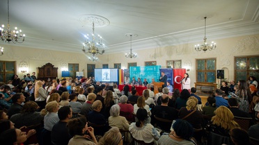 YEE, Bükreş'te Türk ve Tatar toplumunun 700 yılı aşan tarihini anlattı