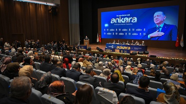 Ömer İleri'den Özlale'ye fon iddiası tepkisi: Ya yalancısınız ya utanmazsınız