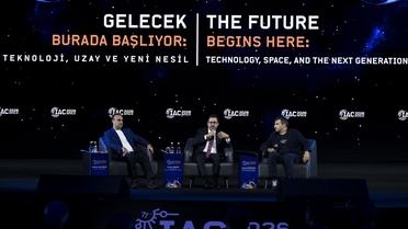 Bakan Kacır, 'Gelecek Burada Başlıyor: Teknoloji, Uzay ve Yeni Nesil' panelinde konuştu: