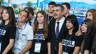 Bakan Tekin, COP31'de Türkiye'yi temsil edecek öğrencilerin seçileceğini söyledi