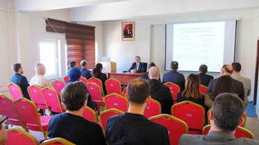 BŞEÜ Gölpazarı MYO'da yapay zekâ odaklı mesleki eğitim hedefleri ele alındı