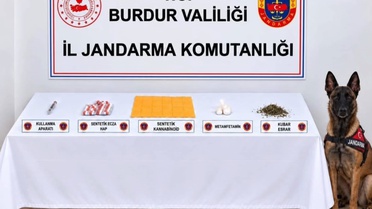 Burdur Ağlasun'da 3 şüpheli tutuklandı, 6 bin 600 kullanımlık bonzai ele geçirildi